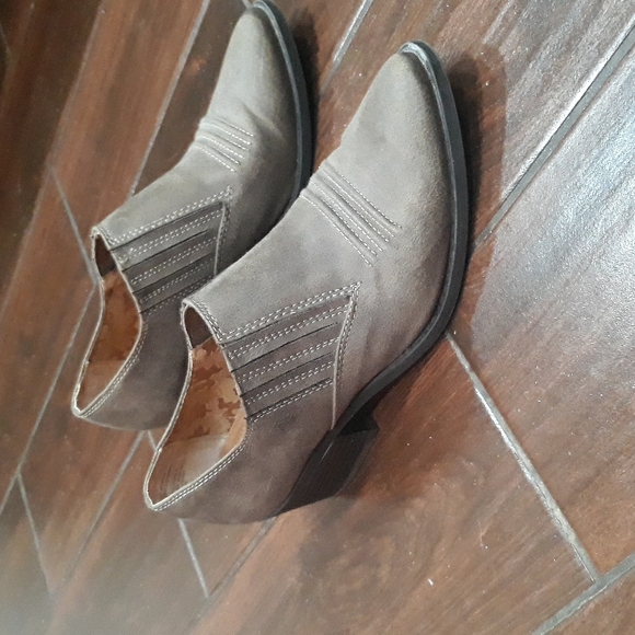 White Mountain Shoes - White mountain boots